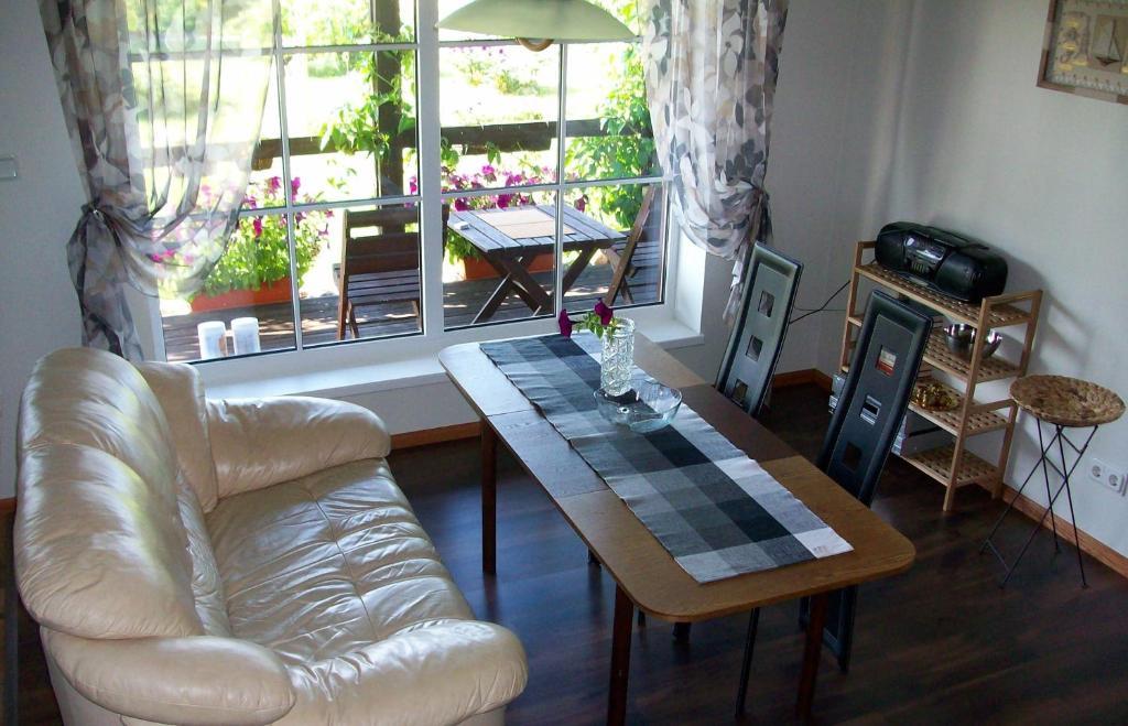 Kelluka Holiday House Pärispea الغرفة الصورة